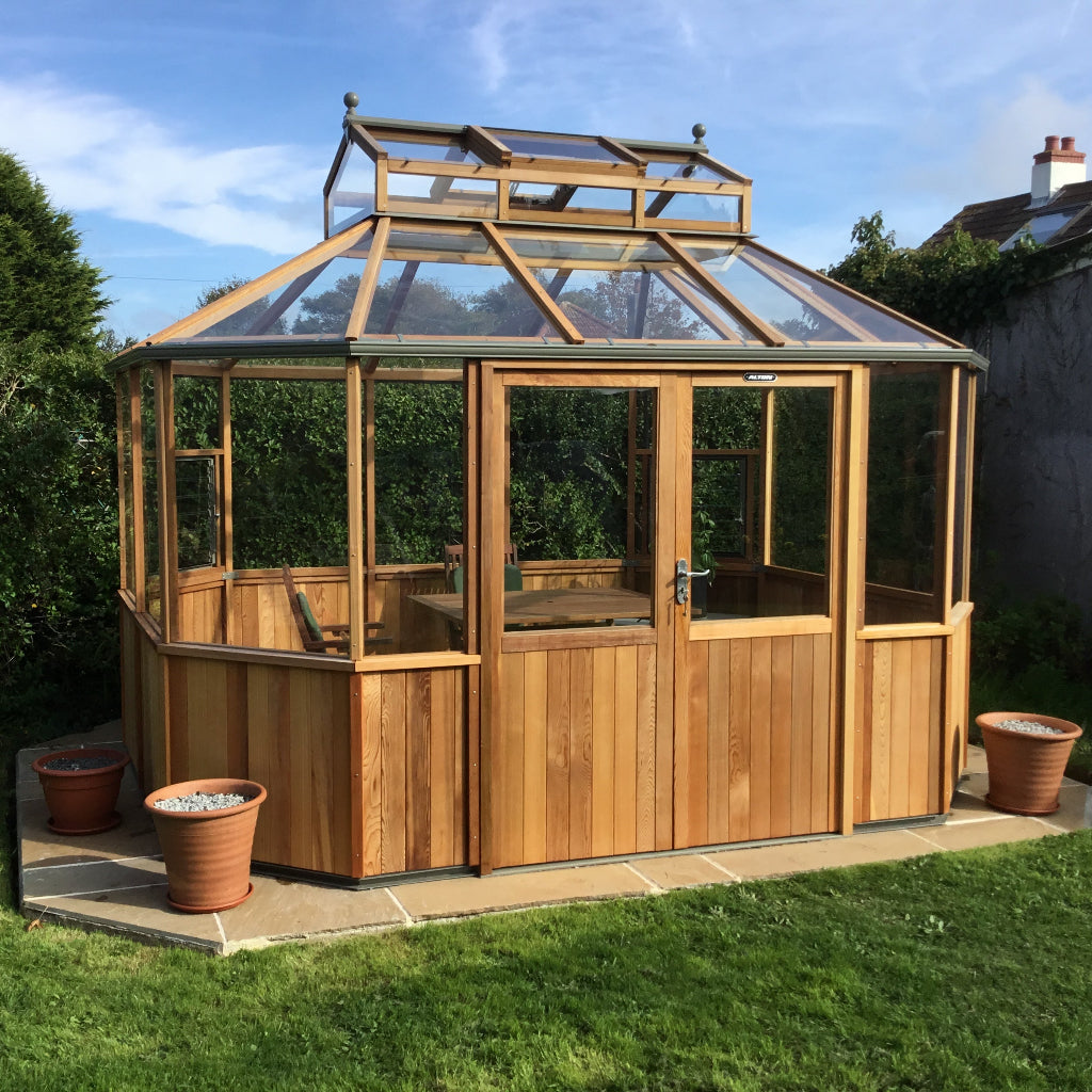 Alton Octagonal | Cedar Glass Greenhouse