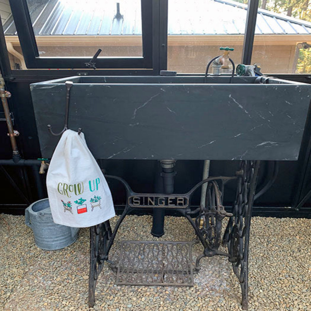 Janssens Retro Royal Victorian VI Series | Victorian Glass Greenhouse